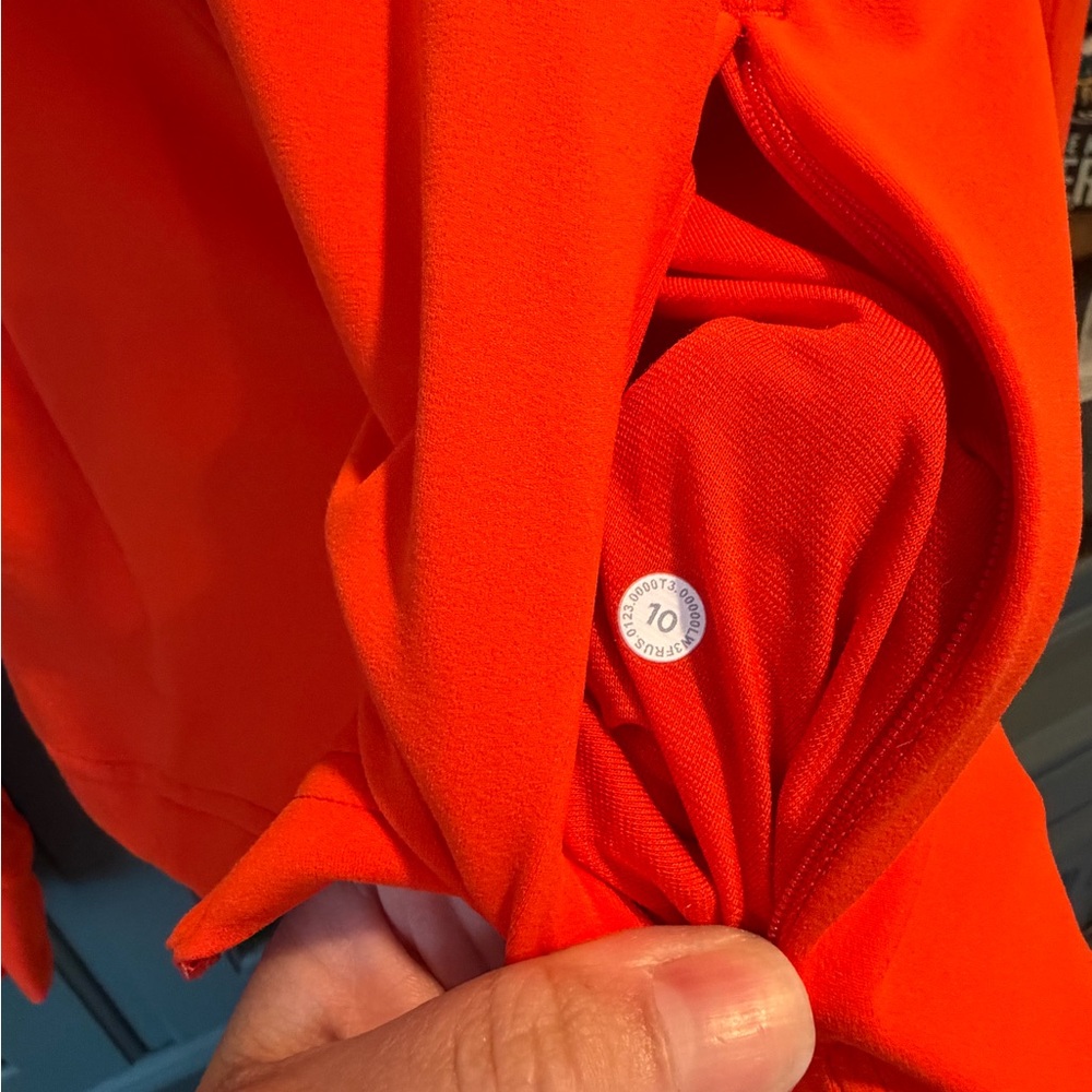 Lululemon Define Cropped Jacket - Picture 4 of 5